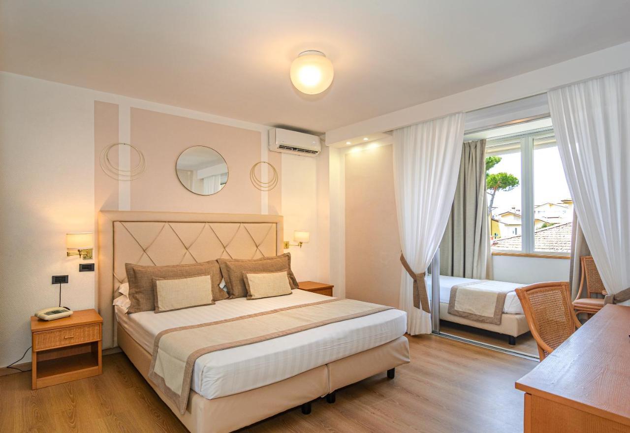 Raffaelli Park Hotel Forte dei Marmi Exterior photo
