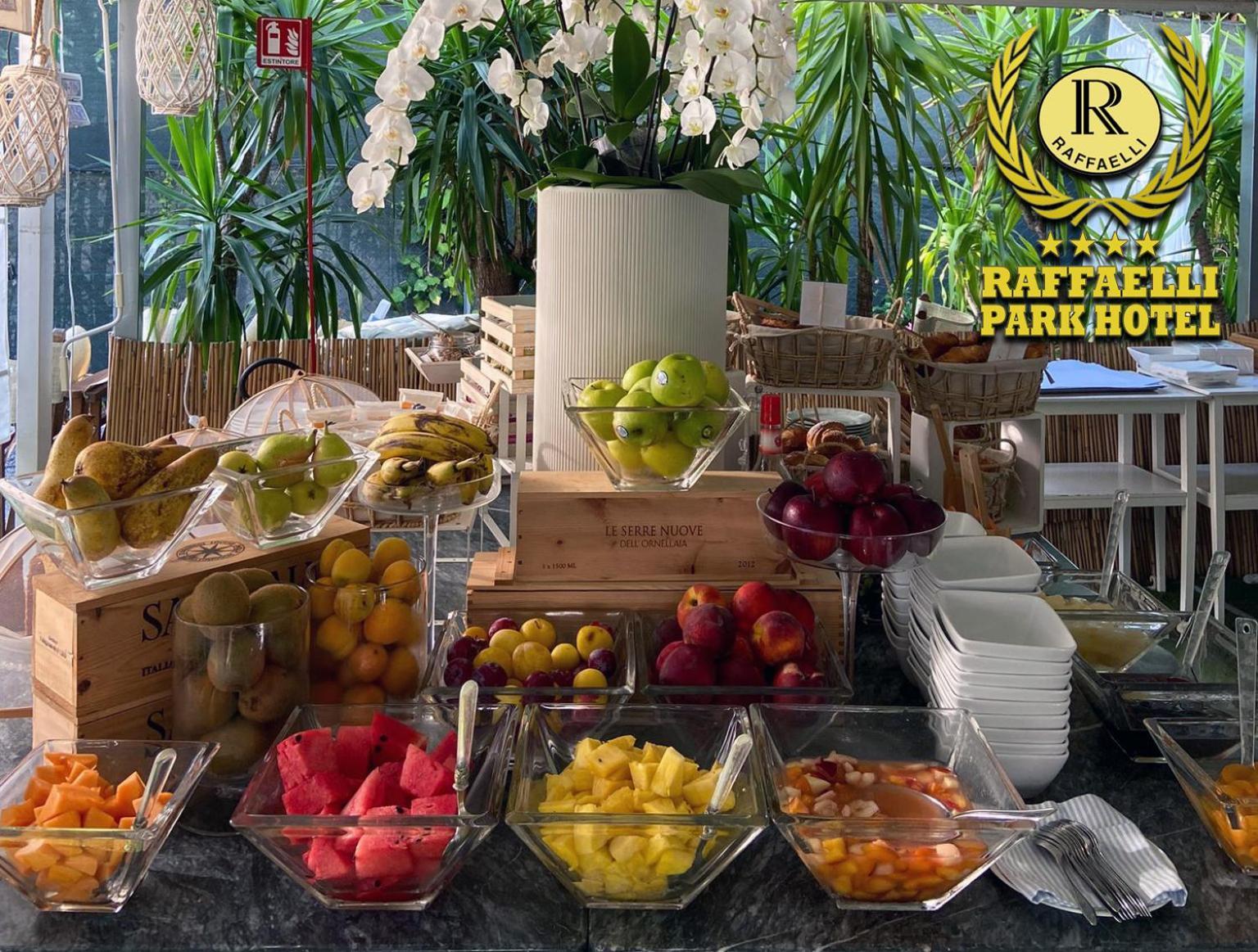 Raffaelli Park Hotel Forte dei Marmi Exterior photo