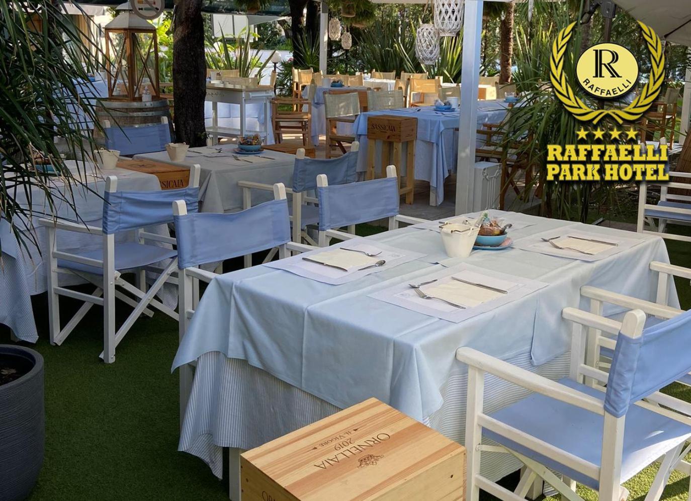Raffaelli Park Hotel Forte dei Marmi Exterior photo