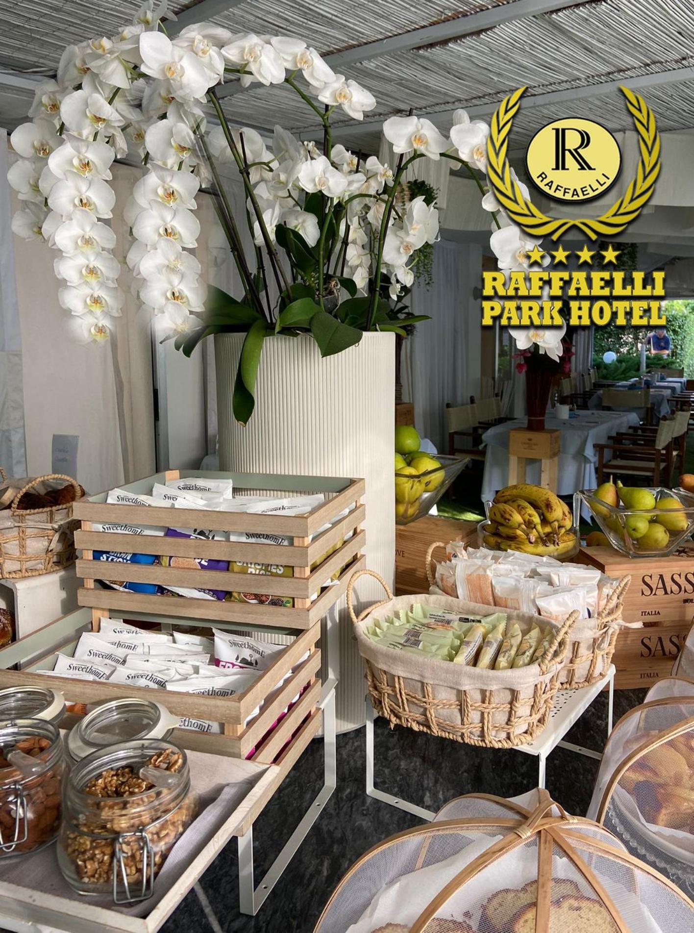 Raffaelli Park Hotel Forte dei Marmi Exterior photo