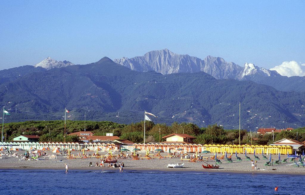Raffaelli Park Hotel Forte dei Marmi Exterior photo