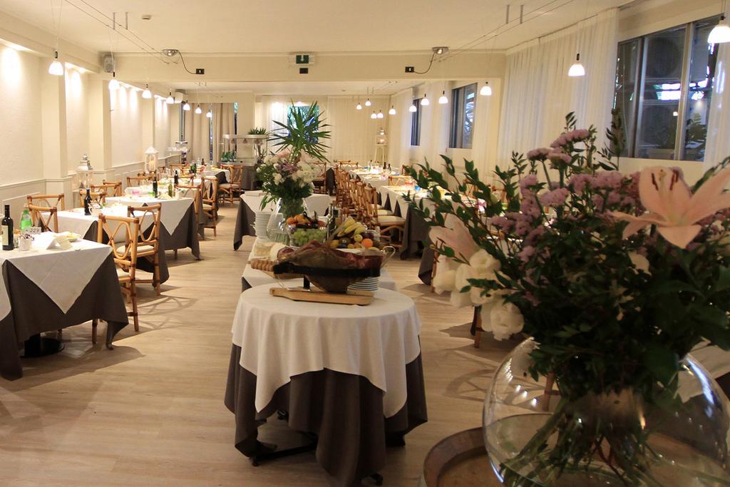 Raffaelli Park Hotel Forte dei Marmi Exterior photo